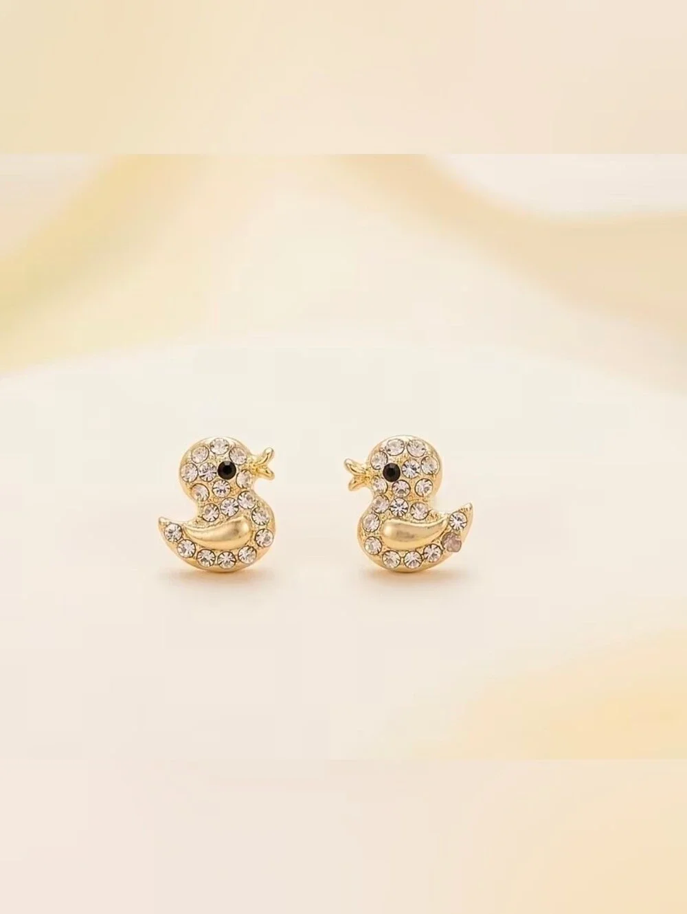 Nikki Picks Jewelry charming gold